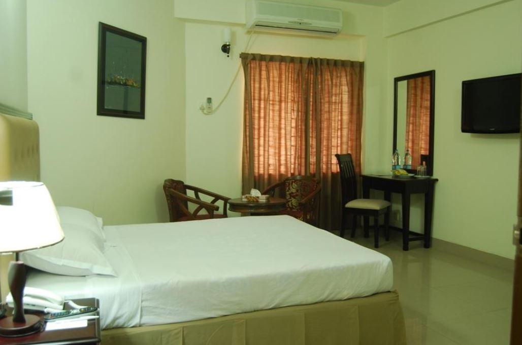 Ambassador Residency Hotel Chittagong Buitenkant foto