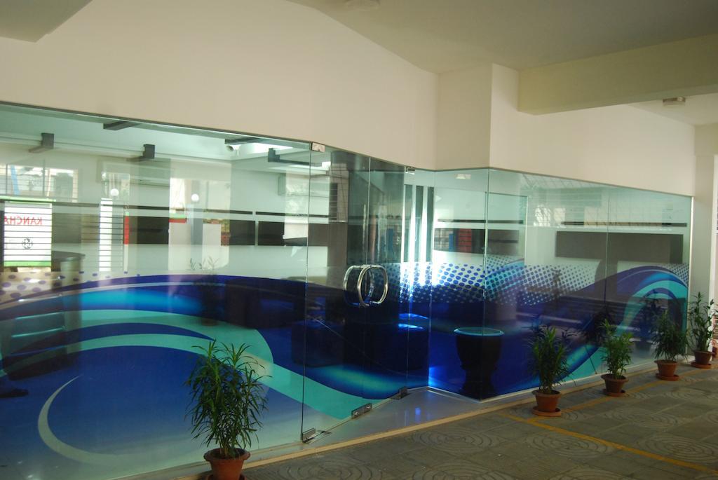 Ambassador Residency Hotel Chittagong Buitenkant foto