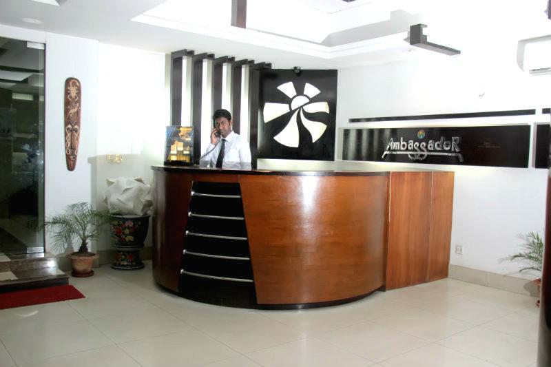 Ambassador Residency Hotel Chittagong Buitenkant foto