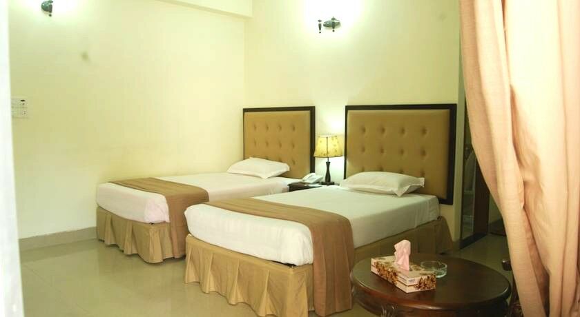 Ambassador Residency Hotel Chittagong Buitenkant foto